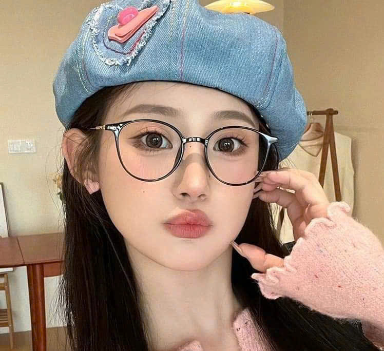 Kính Cận Thời Trang Cho Giới Trẻ của mắt kính bình dương