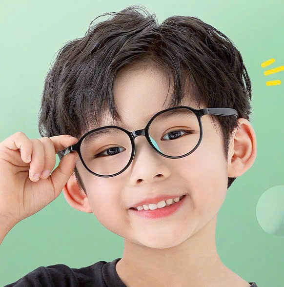 Kính Mắt Trẻ Em – An Toàn, Bền Đẹp của mắt kính bình dương