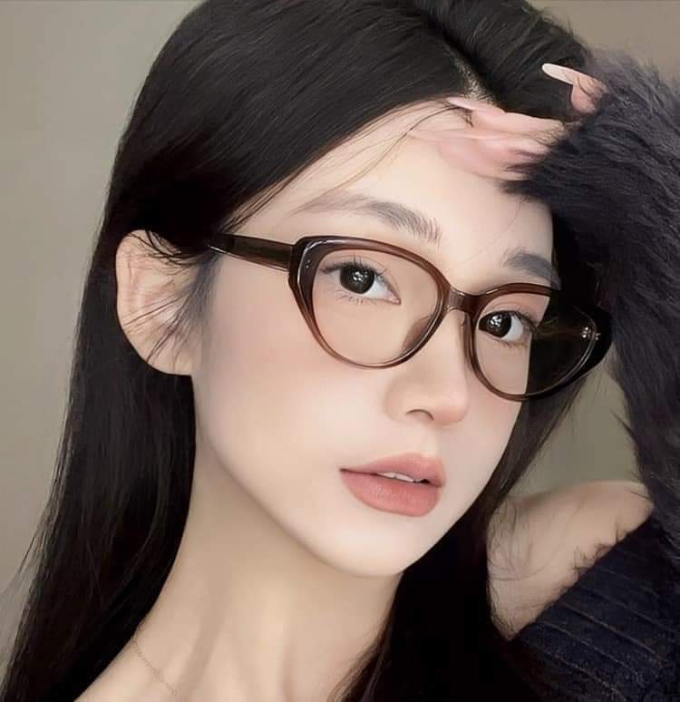 Gọng nhựa 210248 có sẵn tròng không độ trong suốt