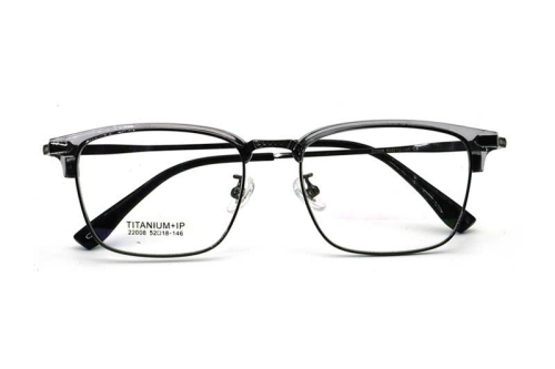 Cách giữ thị lực ổn định sau khi đeo kính viễn thường xuyên