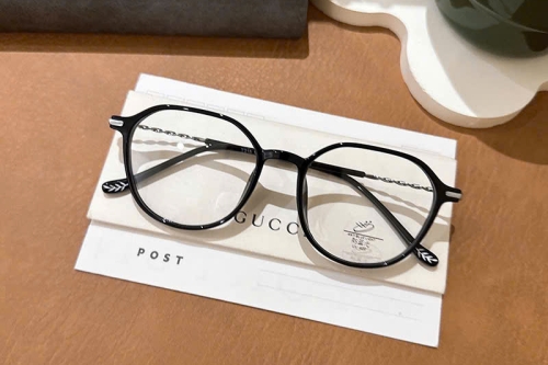 Cửa hàng đo mắt miễn phí, bảo hành dài hạn tại Dĩ An