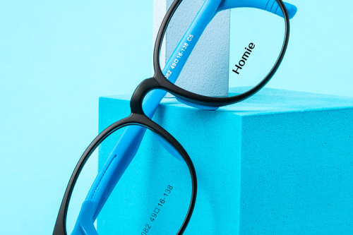 Mắt kính Bắc Tân Uyên – Kính cận- viễn- loạn cho học sinh