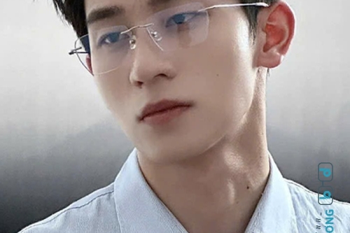 Người trung niên cắt kính viễn cần lưu ý gì?