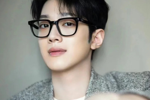 Nơi mua kính Gentle Monster 1:1 chính xác và nhanh chóng