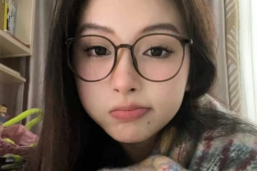 So sánh giá và dịch vụ các cửa hàng kính tại Thủ Dầu Một