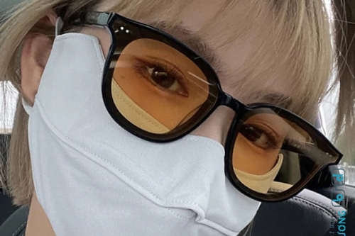 Tròng kính đổi màu nhanh đậm tại Đông Hòa