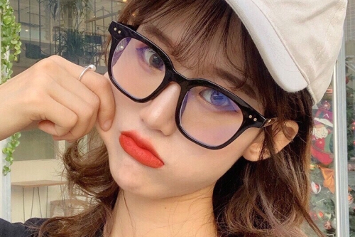 Tròng kính siêu mỏng cho người cận nặng tại Bình Dương