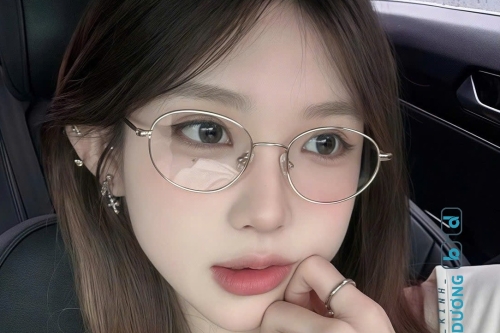 Tròng kính siêu mỏng cho người cận nặng tại Tân Uyên
