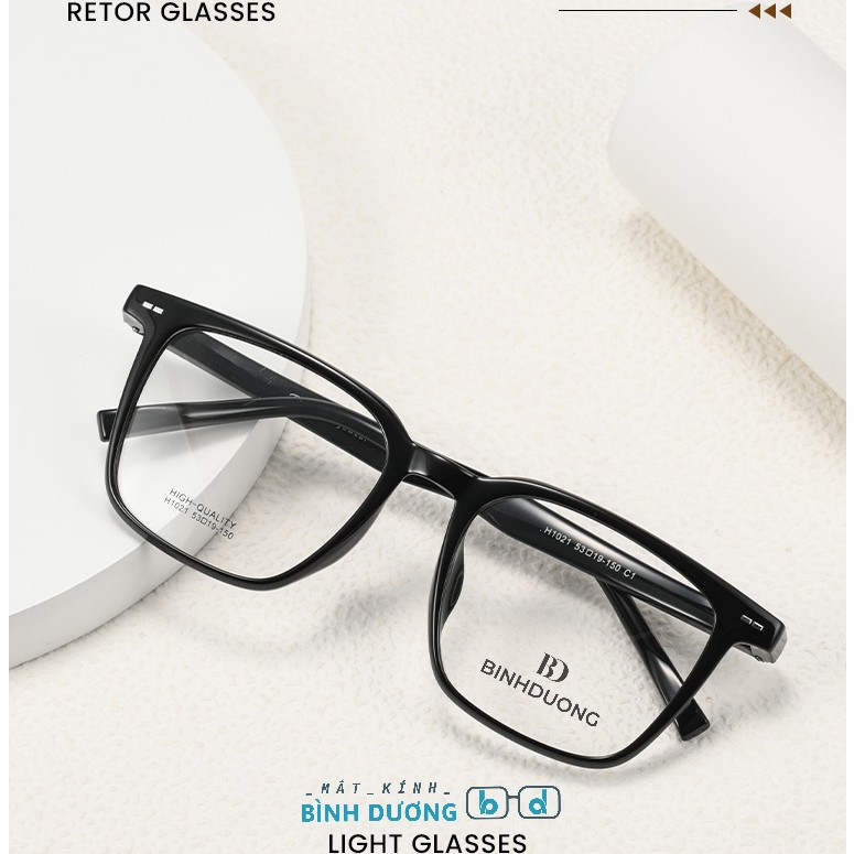 Tròng kính ngăn UV và hơi nước tại Dĩ An