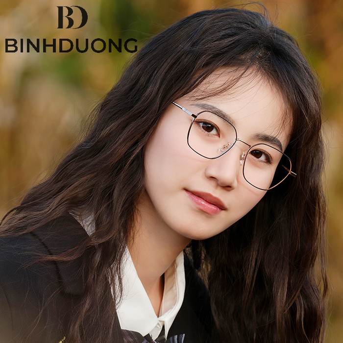 Gọng kính đa giác 68013 của Mắt Kính Bình Dương