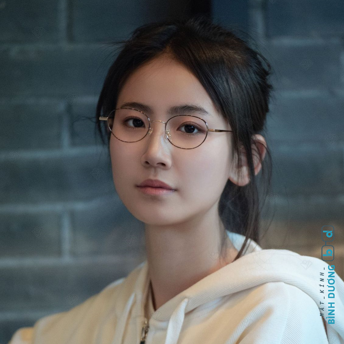 gọng kính Titans 5015 oval nhỏ xu hướng mới