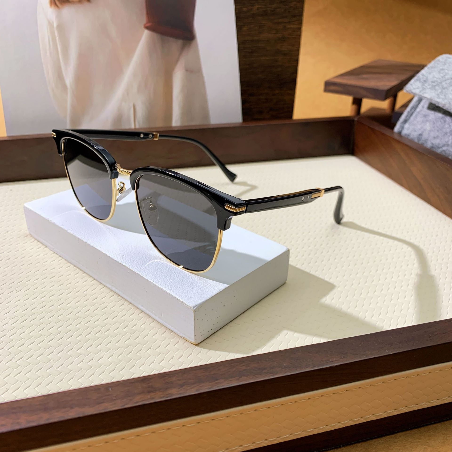 Kính mát thời trang 2393 ngăn UV