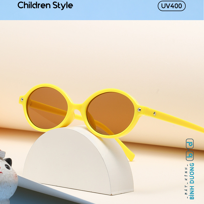 Kính trẻ em babyQ ngăn UV tại mắt kính bình dương