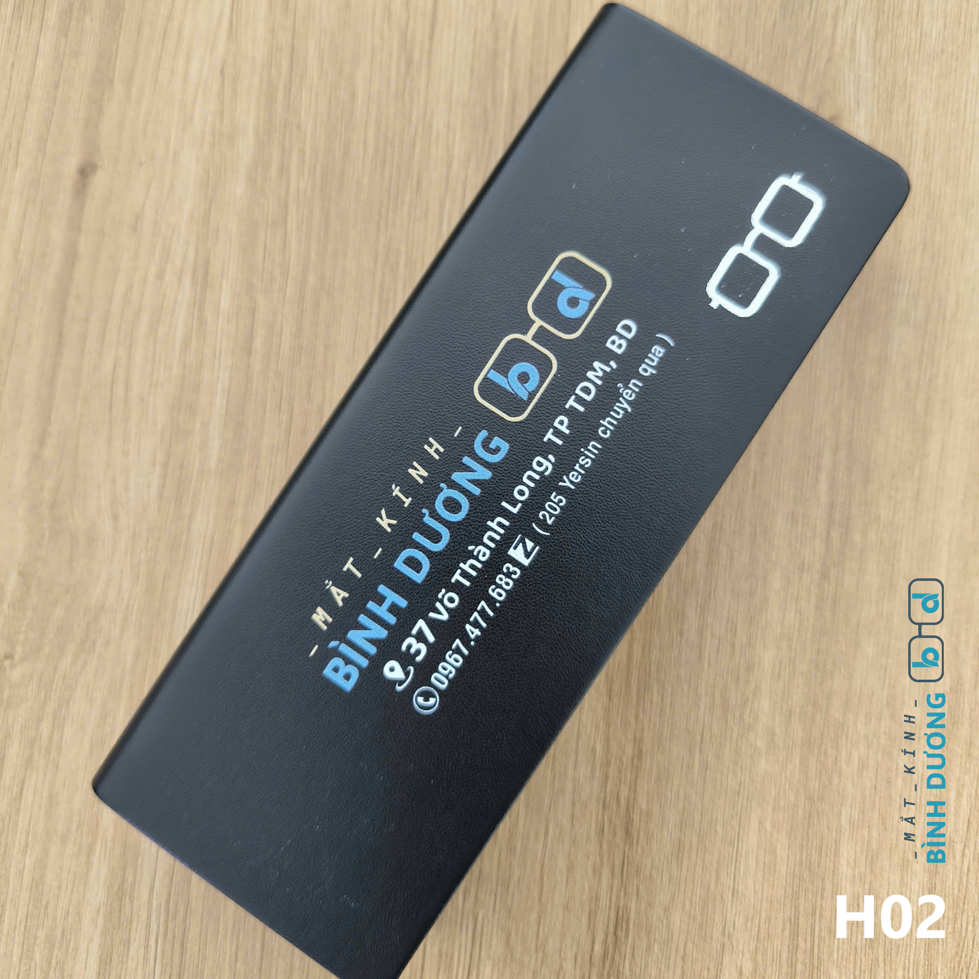 Hộp đựng mắt kính cận và kính mát h02